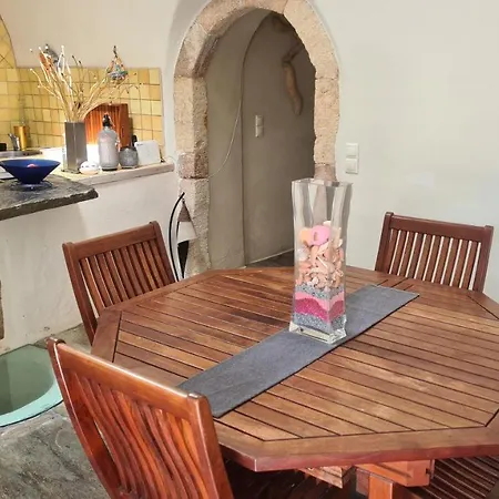 Villa Cythere Mitáta